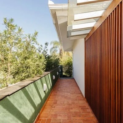 Casa em Condomínio com 329m², 3 quartos, 3 suítes, 2 garagens, no bairro Cacupé em Florianópolis