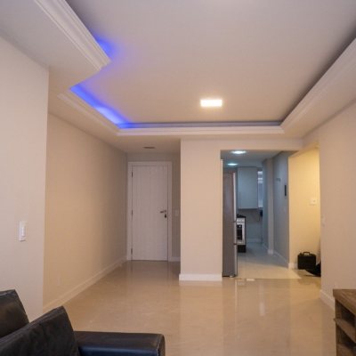 Apartamentos com 95m², 3 quartos, 2 suítes, 1 garagem, no bairro Centro em Florianópolis