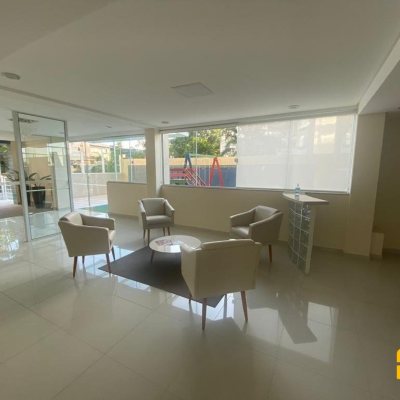Apartamentos com 139m², 3 quartos, 1 suíte, 2 garagens, no bairro Agronômica em Florianópolis