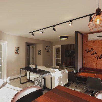 Apartamentos com 147m², 4 quartos, 1 suíte, 4 garagens, no bairro Centro em Florianópolis