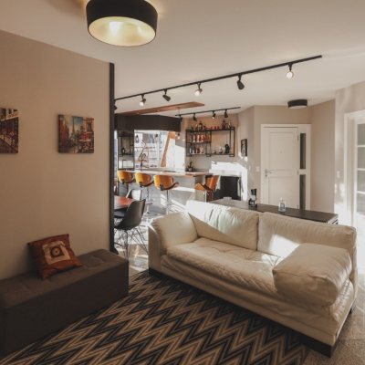 Apartamentos com 147m², 4 quartos, 1 suíte, 4 garagens, no bairro Centro em Florianópolis