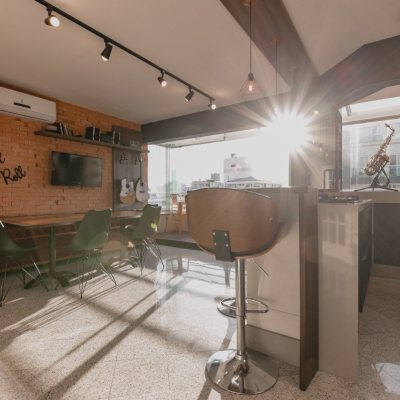 Apartamentos com 147m², 4 quartos, 1 suíte, 4 garagens, no bairro Centro em Florianópolis