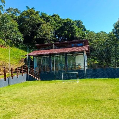 Casa em Condomínio com 192m², 3 quartos, 3 suítes, 2 garagens, no bairro Cachoeira do Bom Jesus em Florianópolis