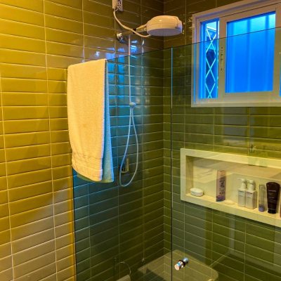 Casa Residencial com 156m², 5 quartos, 3 suítes, 3 garagens, no bairro Santa Monica em Florianópolis