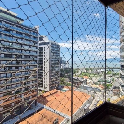 Apartamentos com 77m², 3 quartos, 1 suíte, 2 garagens, no bairro Centro em Florianópolis