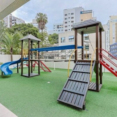 Apartamentos com 112m², 2 quartos, 2 suítes, 2 garagens, no bairro Centro em Florianópolis