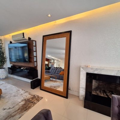 Casa em Condomínio com 282m², 4 quartos, 3 suítes, 2 garagens, no bairro João Paulo em Florianópolis