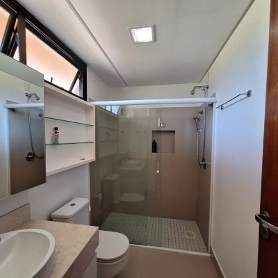 Casa em Condomínio com 282m², 4 quartos, 3 suítes, 2 garagens, no bairro João Paulo em Florianópolis