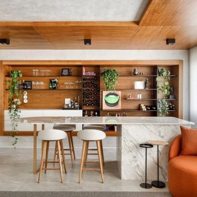 Apartamentos com 207m², 4 quartos, 1 suíte, 2 garagens, no bairro Centro em Florianópolis