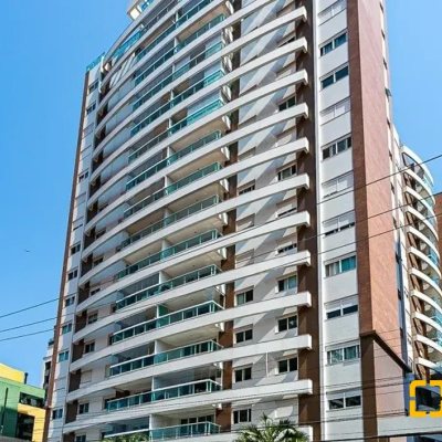 Apartamentos com 97m², 2 quartos, 2 suítes, 1 garagem, no bairro Centro em Florianópolis