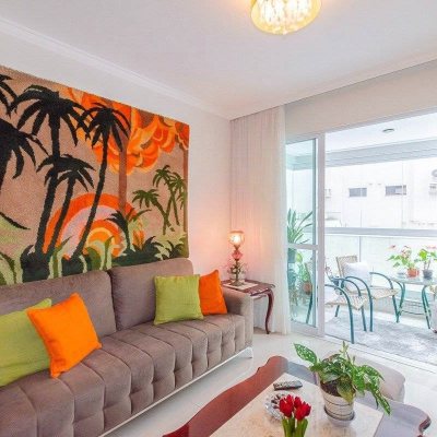 Apartamentos com 97m², 2 quartos, 2 suítes, 1 garagem, no bairro Centro em Florianópolis