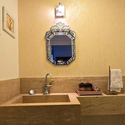 Apartamentos com 130m², 3 quartos, 3 suítes, 3 garagens, no bairro Centro em Florianópolis