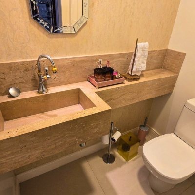 Apartamentos com 130m², 3 quartos, 3 suítes, 3 garagens, no bairro Centro em Florianópolis