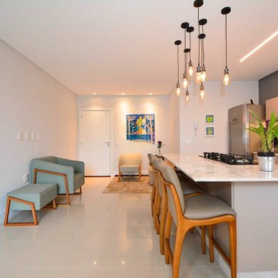 Apartamentos com 79m², 2 quartos, 1 suíte, 2 garagens, no bairro Centro em Florianópolis