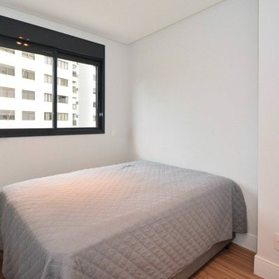 Apartamentos com 79m², 2 quartos, 1 suíte, 2 garagens, no bairro Centro em Florianópolis