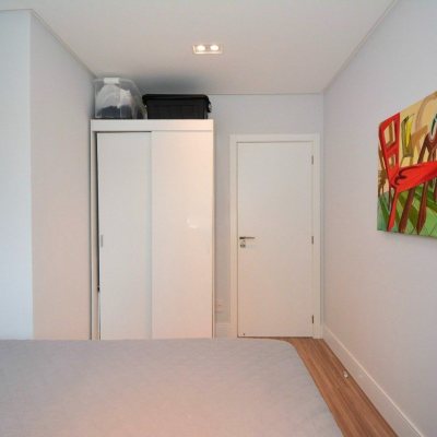 Apartamentos com 79m², 2 quartos, 1 suíte, 2 garagens, no bairro Centro em Florianópolis