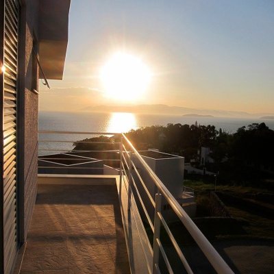 Casa em Condomínio com 461m², 3 quartos, 3 suítes, 4 garagens, no bairro Cacupé em Florianópolis