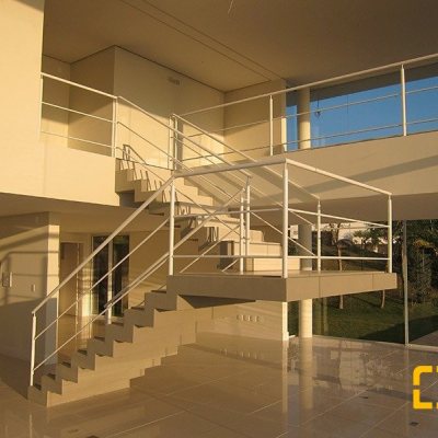 Casa em Condomínio com 461m², 3 quartos, 3 suítes, 4 garagens, no bairro Cacupé em Florianópolis