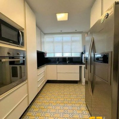 Apartamentos com 206m², 3 quartos, 3 suítes, 3 garagens, no bairro Agronômica em Florianópolis