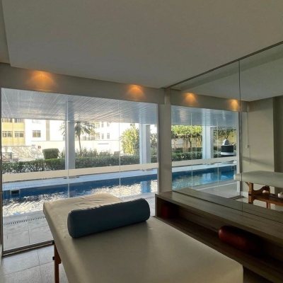 Apartamentos com 122m², 3 quartos, 1 suíte, 2 garagens, no bairro Itacorubi em Florianópolis