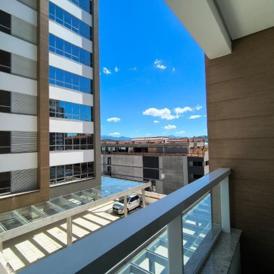 Studio Residencial com 45m², 1 quarto, 1 garagem, no bairro Campinas em São José