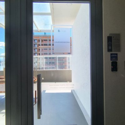 Studio Residencial com 45m², 1 quarto, 1 garagem, no bairro Campinas em São José