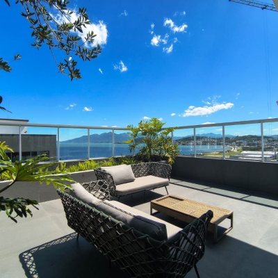 Studio Residencial com 45m², 1 quarto, 1 garagem, no bairro Campinas em São José