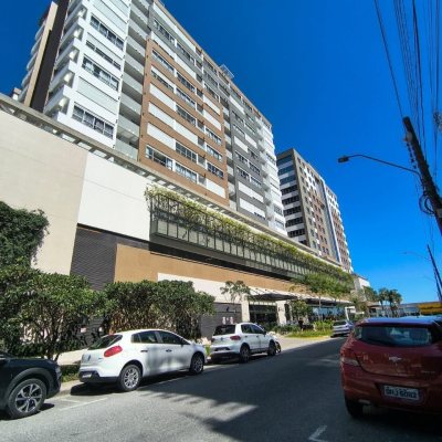 Studio Residencial com 45m², 1 quarto, 1 garagem, no bairro Campinas em São José