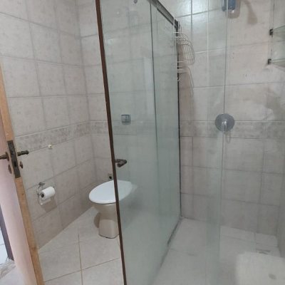 Casa Residencial com 229m², 5 quartos, 3 suítes, 6 garagens, no bairro Campeche em Florianópolis