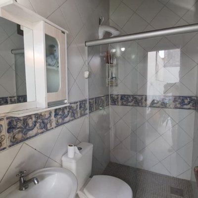 Casa Residencial com 229m², 5 quartos, 3 suítes, 6 garagens, no bairro Campeche em Florianópolis