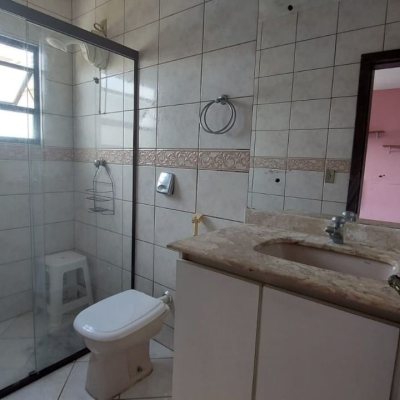 Casa Residencial com 229m², 5 quartos, 3 suítes, 6 garagens, no bairro Campeche em Florianópolis