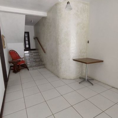 Casa Residencial com 229m², 5 quartos, 3 suítes, 6 garagens, no bairro Campeche em Florianópolis