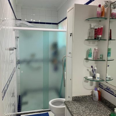 Casa Residencial com 450m², 6 quartos, 1 suíte, 4 garagens, no bairro Ponta De Baixo em São José