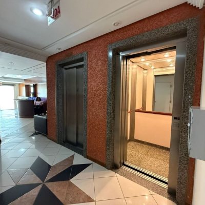 Apartamentos com 76m², 2 quartos, 1 suíte, 1 garagem, no bairro Centro em Florianópolis