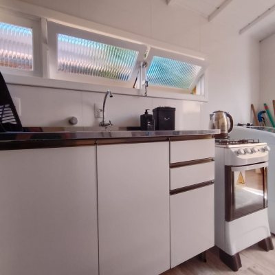 Chalé com 39m², 2 quartos, 1 garagem, no bairro Cachoeira Do Bom Jesus em Florianópolis