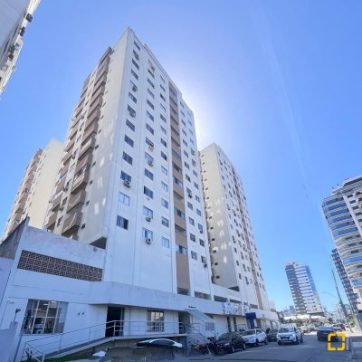 Apartamentos com 73m², 3 quartos, 1 garagem, no bairro Campinas em São José