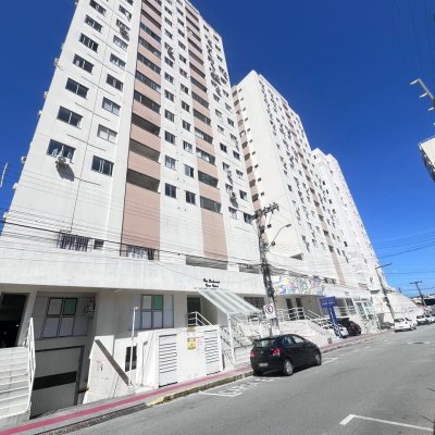 Apartamentos com 73m², 3 quartos, 1 garagem, no bairro Campinas em São José