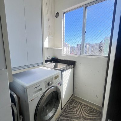 Apartamentos com 73m², 3 quartos, 1 garagem, no bairro Campinas em São José