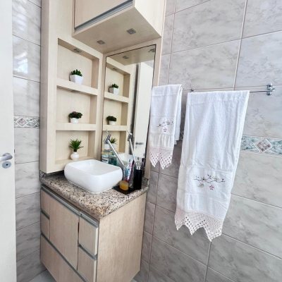 Apartamentos com 73m², 3 quartos, 1 garagem, no bairro Campinas em São José