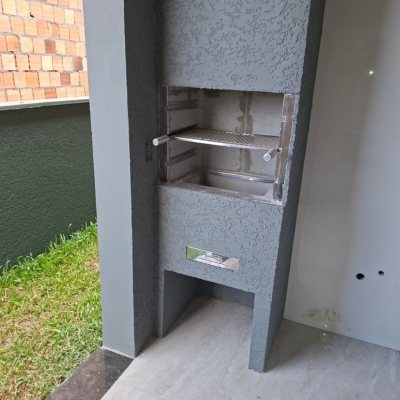 Casa Residencial com 93m², 3 quartos, 1 suíte, 1 garagem, no bairro São João do Rio Vermelho em Florianópolis