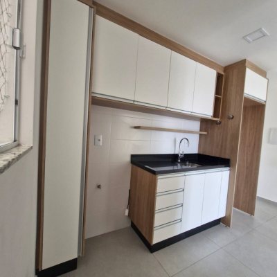 Apartamentos com 86m², 2 quartos, 1 suíte, 1 garagem, no bairro Ingleses do RIo Vermelho em Florianópolis