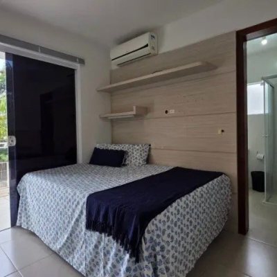Casa com 135m², 3 quartos, 3 suítes, 2 garagens, no bairro Canasvieiras em Florianópolis
