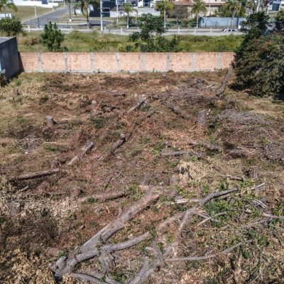 Terreno Comercial/Residencial com 1009m², no bairro São João do Rio Vermelho em Florianópolis