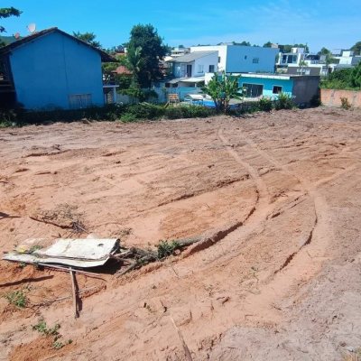 Terreno Comercial/Residencial com 1009m², no bairro São João do Rio Vermelho em Florianópolis