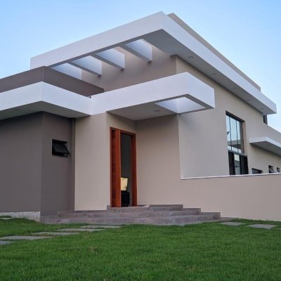 Casa em Condomínio com 150m², 4 quartos, 2 suítes, 3 garagens, no bairro São João do Rio Vermelho em Florianópolis