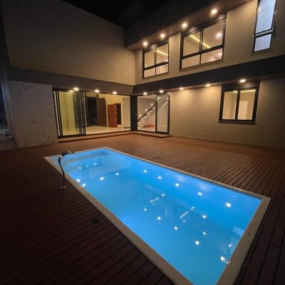 Casa em Condomínio com 291m², 3 quartos, 3 suítes, 2 garagens, no bairro Ingleses do RIo Vermelho em Florianópolis