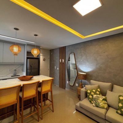 Apartamentos com 65m², 2 quartos, 1 suíte, 1 garagem, no bairro Ingleses do RIo Vermelho em Florianópolis