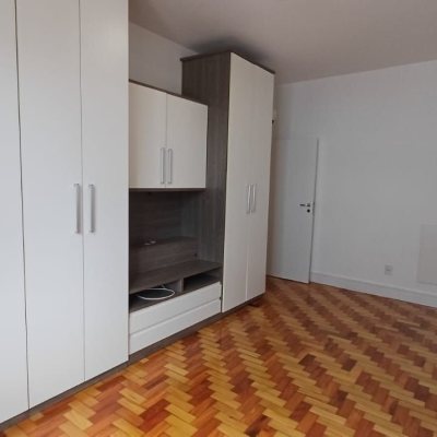 Apartamentos com 139m², 3 quartos (sendo 1 suíte), 1 garagem, no bairro Centro em Florianópolis
