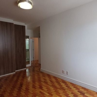 Apartamentos com 139m², 3 quartos (sendo 1 suíte), 1 garagem, no bairro Centro em Florianópolis