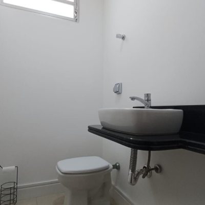 Apartamentos com 139m², 3 quartos (sendo 1 suíte), 1 garagem, no bairro Centro em Florianópolis